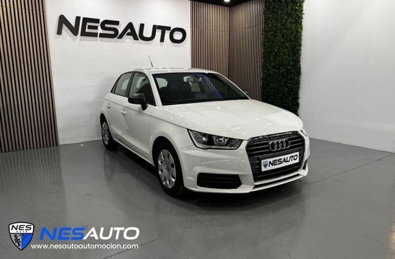 Audi A1 Sportback 1.6 TDI Adrenalin 2018, foto 2