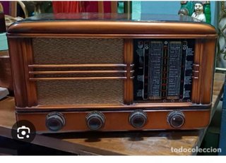 Radio CLARION ORIGINAL Marrón