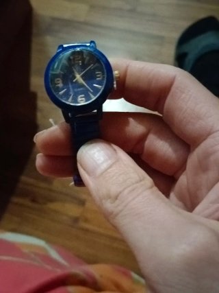 Orologio da polso blu e oro