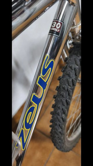 Bicicleta MTB Zeus Clásica Cromovelato