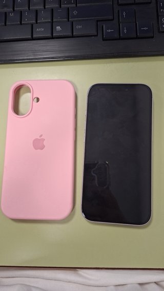 iPhone 17 Morado