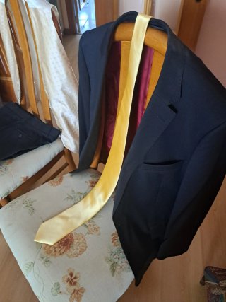 Traje de Hombre Negro Talla 56 con Chaleco