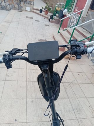 Patinete Eléctrico con Cargador horiginal