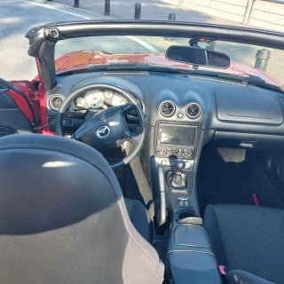 Mazda MX-5 2004