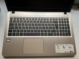 2 Portátiles ASUS F540Y y portatil acer