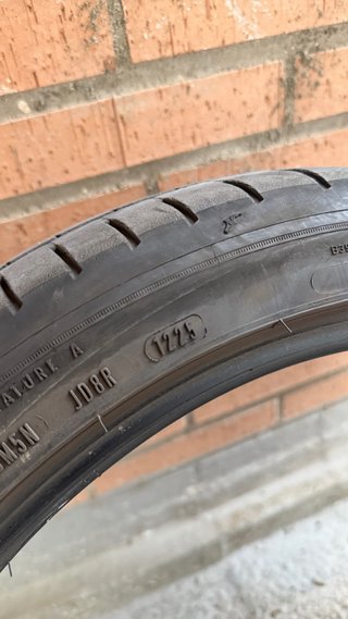 Neumático Goodyear Eagle F1 225/40/18 92Y
