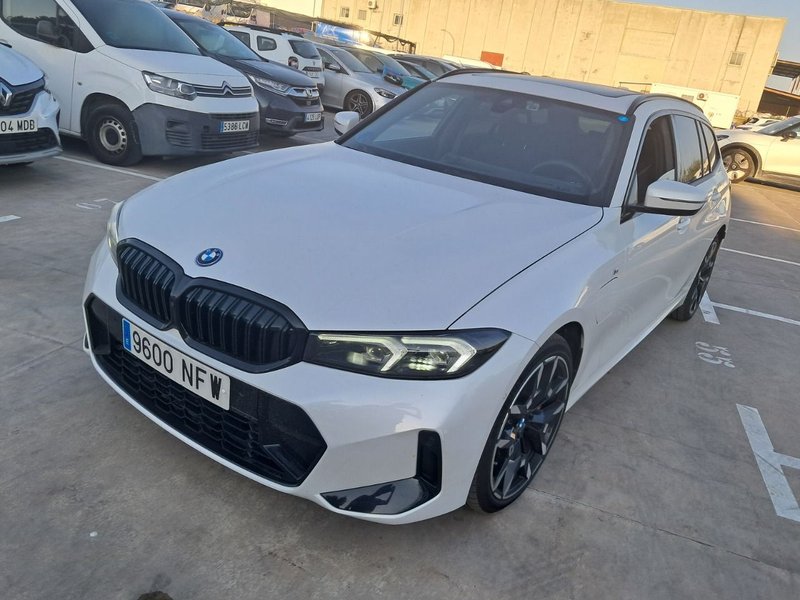 BMW Serie 3 330e xDrive Touring (G21 LCI II) 2025