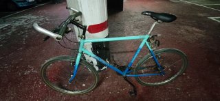Bicicleta Peugeot Vintage Años 90 para restaurar.