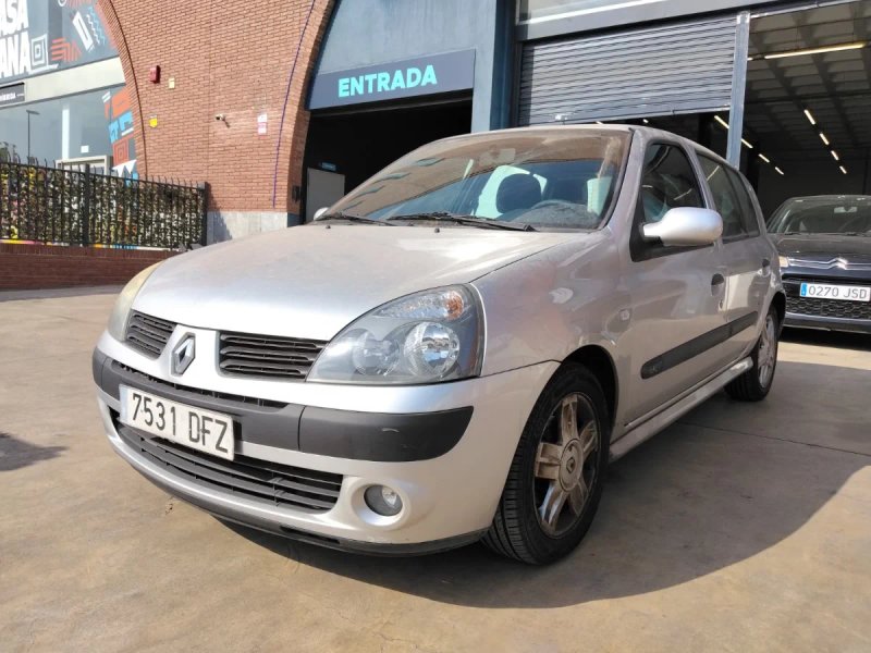 Renault Clio 2005