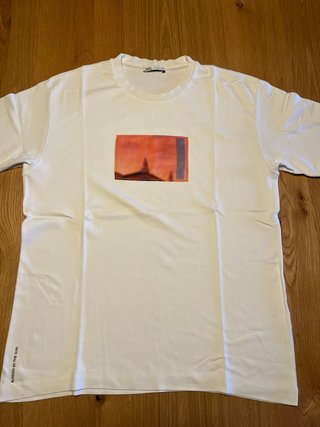Camiseta Zara Blanca con Estampado Talla M