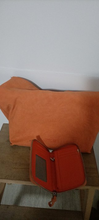 Bolso y cartera Desigual naranja