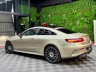 Mercedes-Benz Clase E Coupé E 300