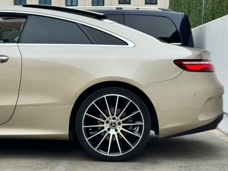 Mercedes-Benz Clase E Coupé E 300