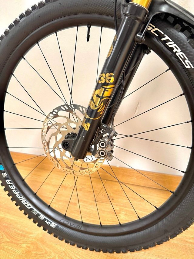 SPECIALIZED S-WORKS TURBO LEVO SL AXS M