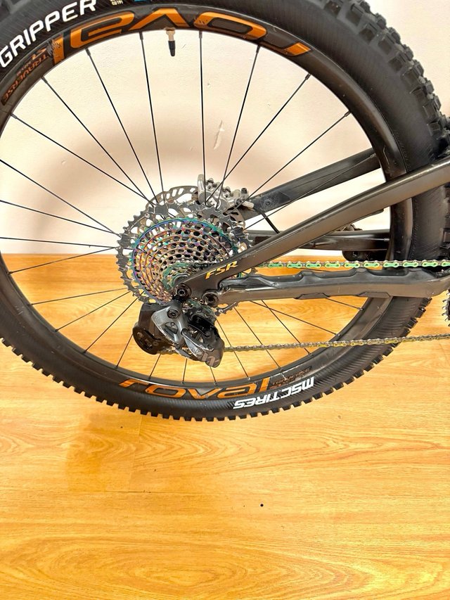 SPECIALIZED S-WORKS TURBO LEVO SL AXS M