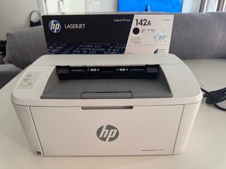 Impresora HP LaserJet M110w + 2 tóneres originales
