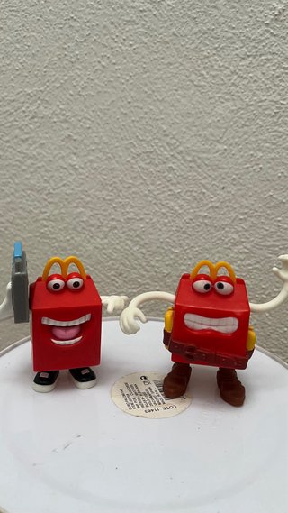 Set de 10 Figuras Happy Meal McDonald's (2011)