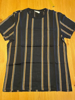 Camiseta Bershka Rayas Talla L