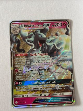 Ninetales di Alola GX 132/214 Carta Pokémon