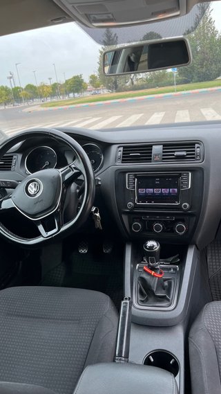 Volkswagen Jetta 2016