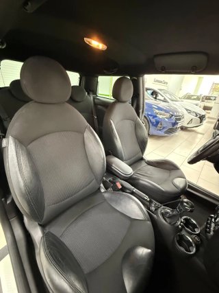 MINI Cooper 2013