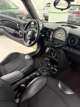 MINI Cooper 2013
