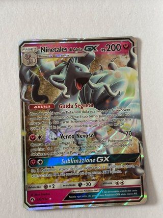 Ninetales di Alola GX Full Art 132/214