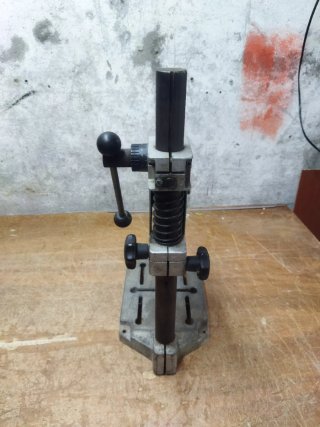 Soporte de Columna para Taladro Bosch