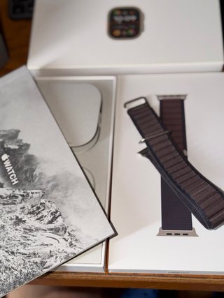 Apple Watch Ultra 2 49mm titanio plateado