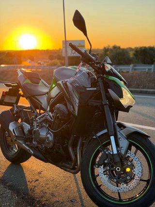 Kawasaki Z900 2020 125CV Negro/Verde