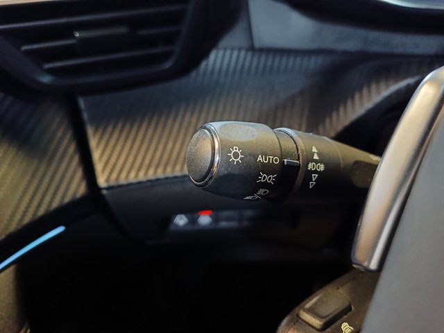 Peugeot 2008 PT 130 GT PACK EAT8