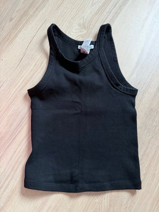 Camiseta de tirantes negra Zara