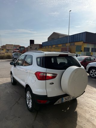 Ford EcoSport 2015