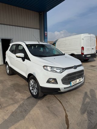 Ford EcoSport 2015