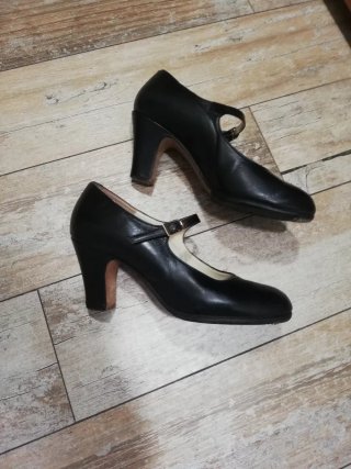 Zapatos Flamenco Tacon Negros profesionales.