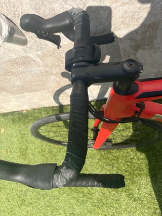 Bicicleta BMC de carbono