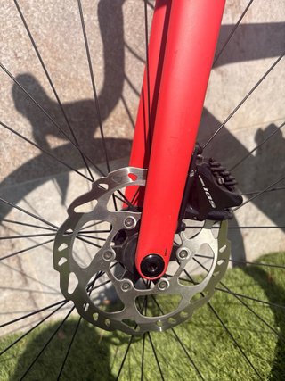 Bicicleta BMC de carbono