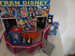 Maqueta Tren Disney con Luces