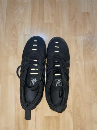 Nike Air Vapormax Plus Negras