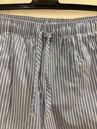 Pantalón fluido rayas Stradivarius Talla S