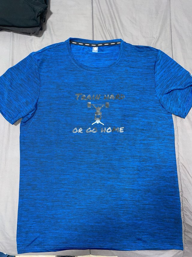 Camiseta Entrenamiento Train Hard Or Go Home