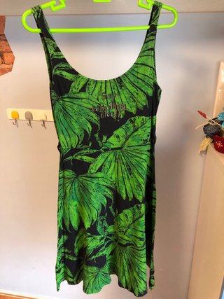 Vestido Desigual hojas verde y negro Talla S/M