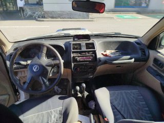 Nissan Terrano II 2002