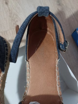 Sandalias de verano denim con cuña