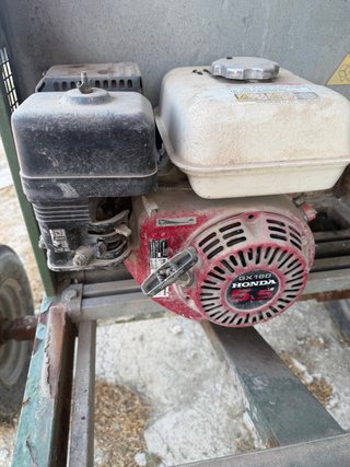 Hormigonera con Motor Honda GX160