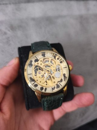 Reloj Honor de Cuerda