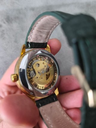 Reloj Honor de Cuerda