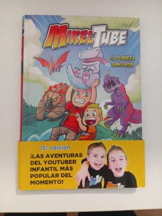El planeta Dinotrón