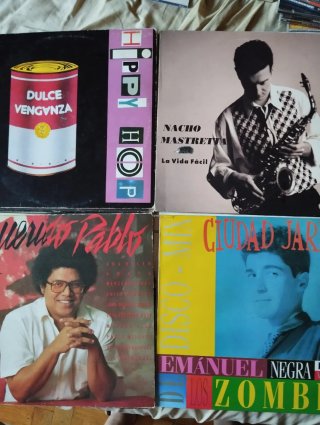 Lote de 42 Vinili Pop Rock Spagnoli