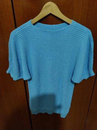 Maglia in filo turchese